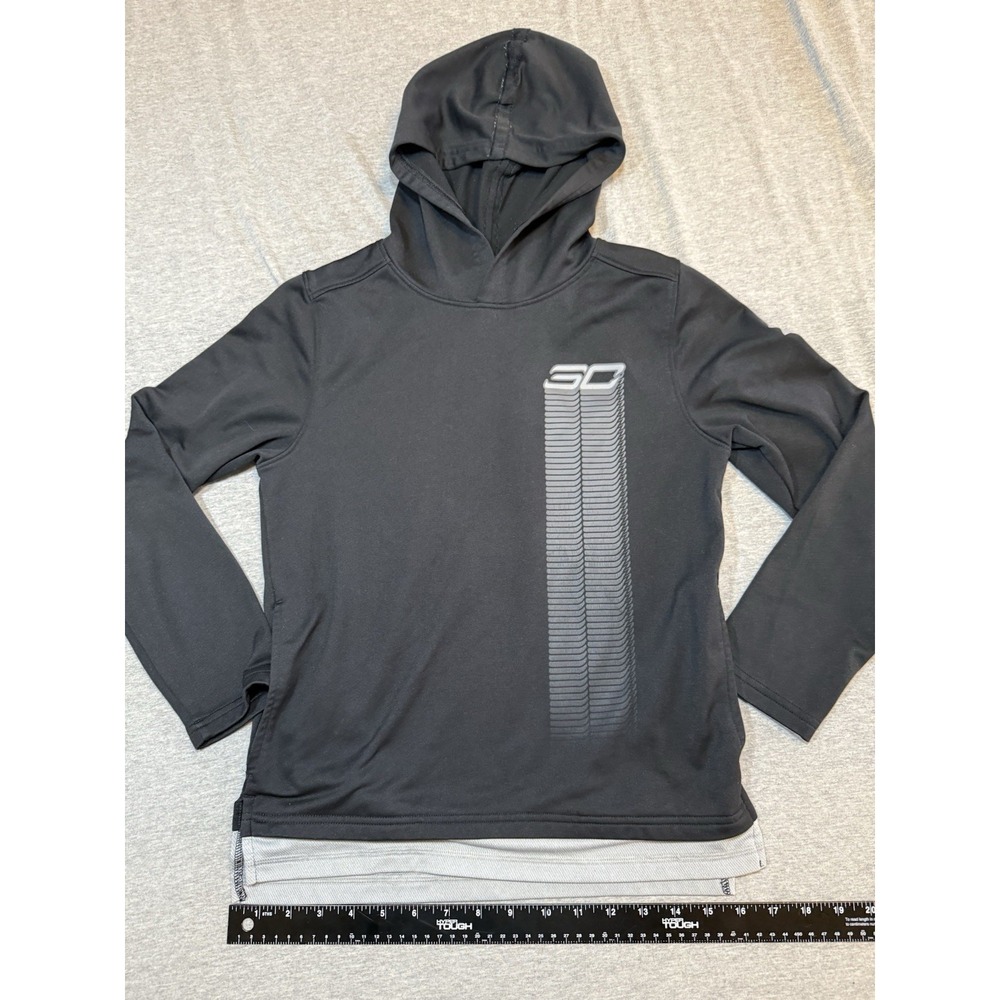 Under Armour Youth size Med Black Steph Curry Long Sleeve Boy hooded